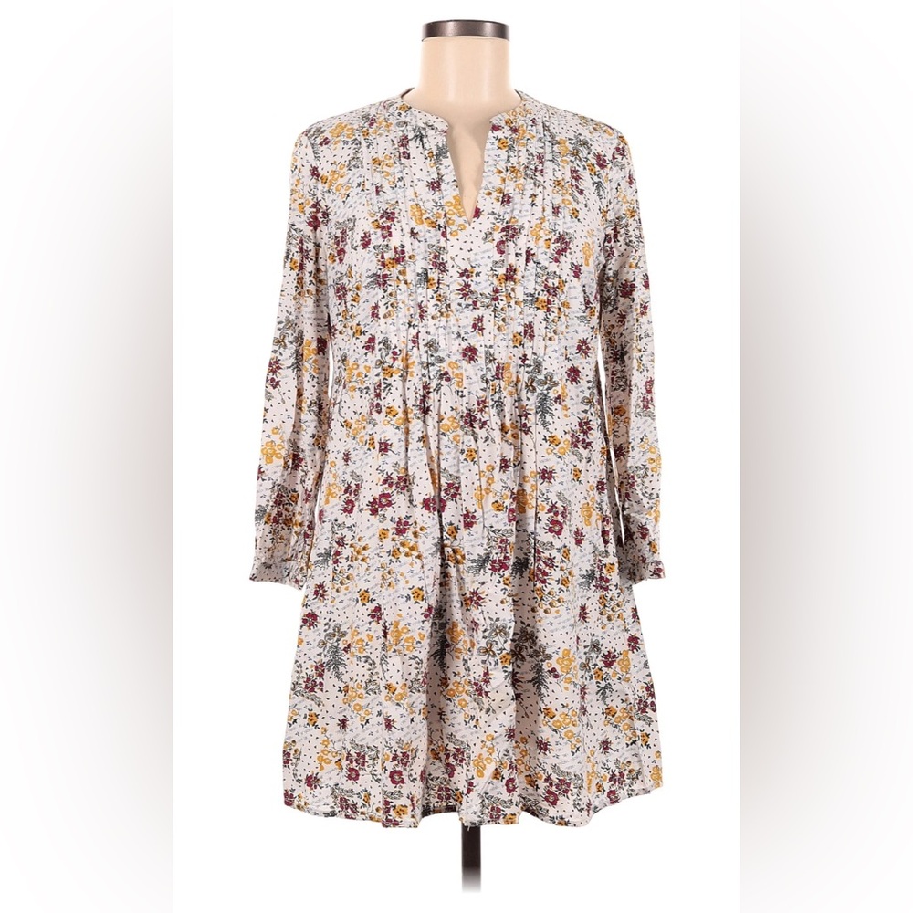 Old Navy medium baby doll dress floral pattern